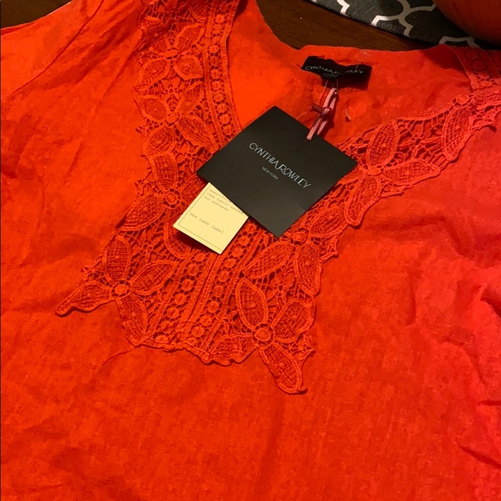 Red knit design with flare sleeve